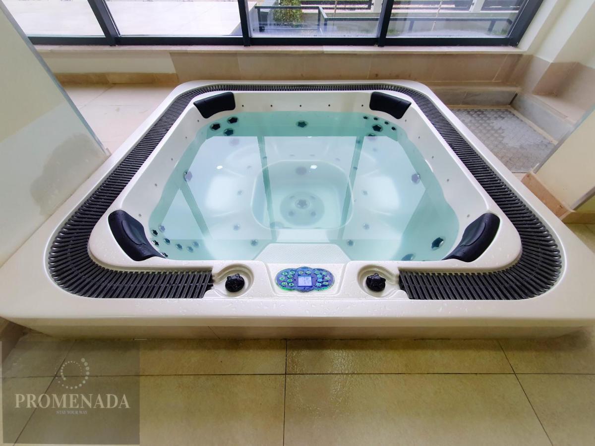 Melisea Aparthotel Pool & Spa Mamaia Nord Navodari Ngoại thất bức ảnh